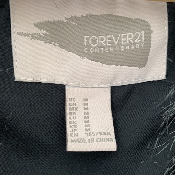 Faux fur vest - Picture 2 of 3